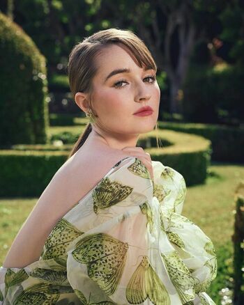 Kaitlyn Dever