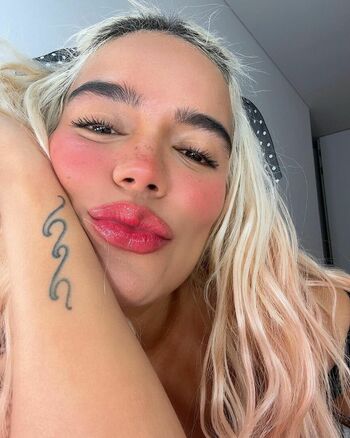 KAROL G