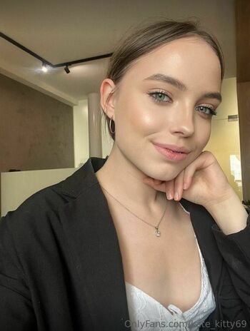 kate_kitty69