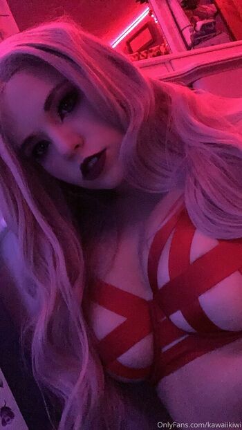 Kawaiikiwicosplay