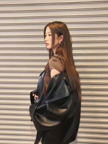 Kazuha Nakamura 中村 一葉