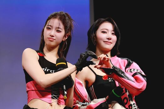 Kazuha Nakamura 中村 一葉