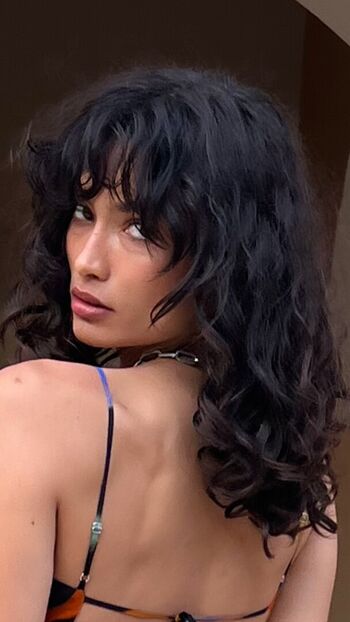 Kelly Gale