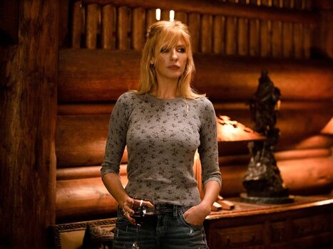 Kelly Reilly