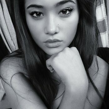 Kierra H Folsom