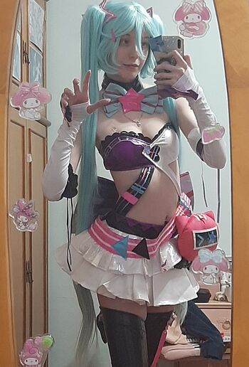 Kiki Glitter Cosplay