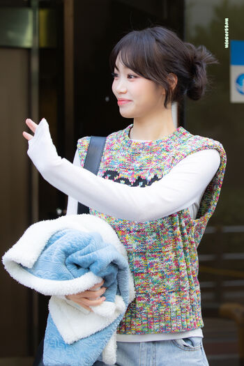 Kim Chaewon 김채원 [Le Sserafim]