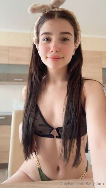 lady_lora