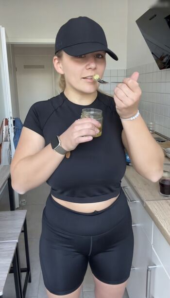 Lara Esser
