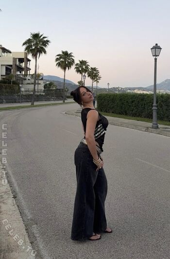 Lara_tepper