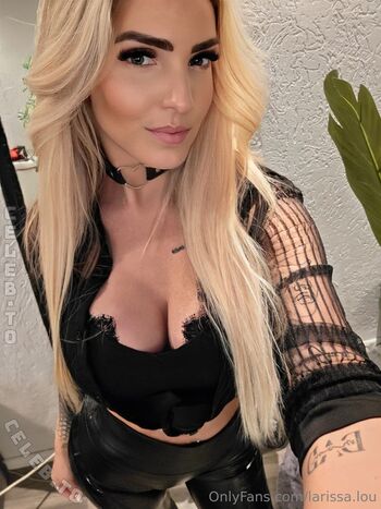 Larissa Lou