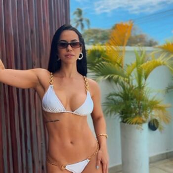 Larissa Tomasia