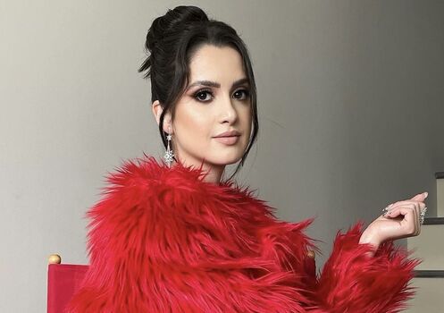 Laura Marano