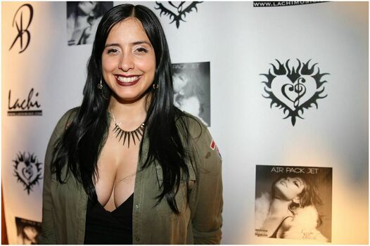 Laura Stylez