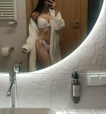 leila_hottie
