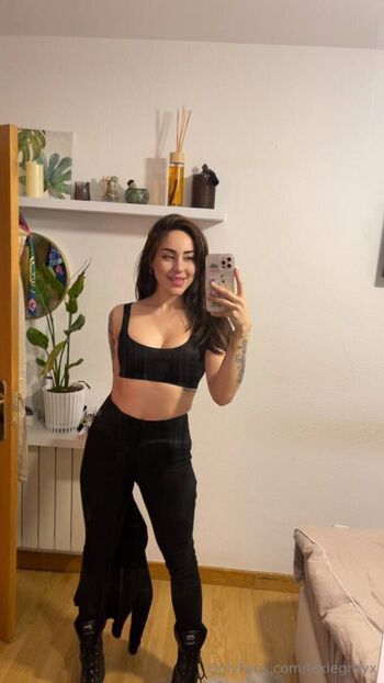 lexiegreyx