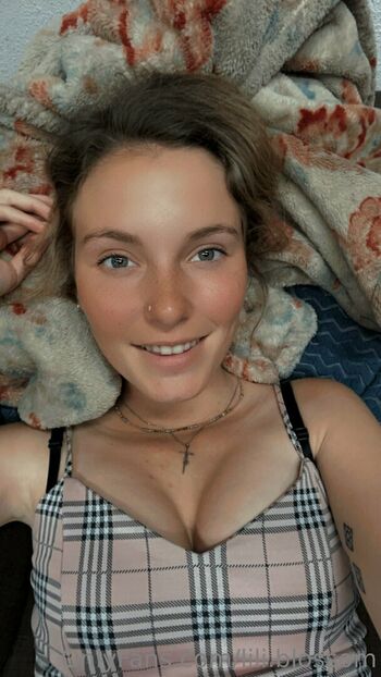 lili.blossom
