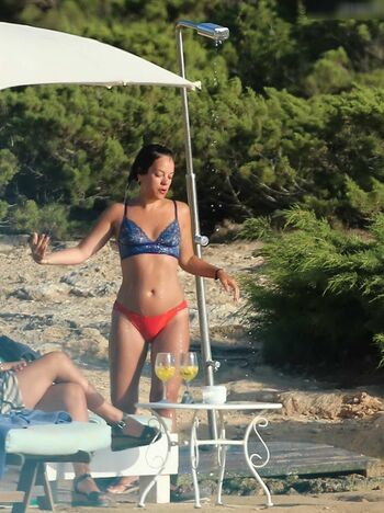 Lily Allen
