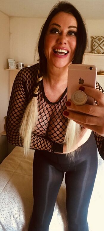 Lisa Appleton