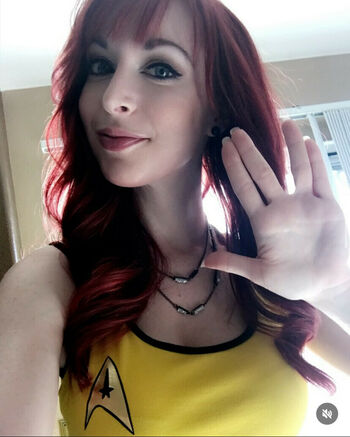 Lisa Foiles
