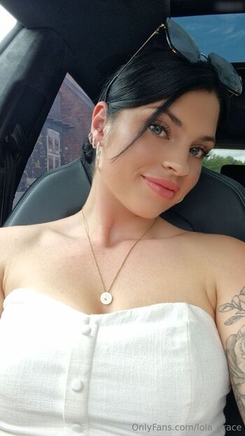 Lola Grace