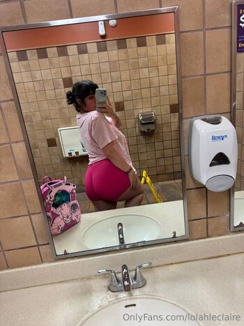 lolahleclaire