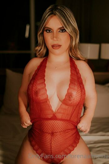 Lorena Almeida