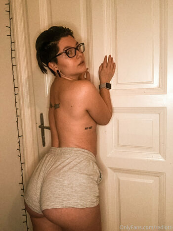Lotti N