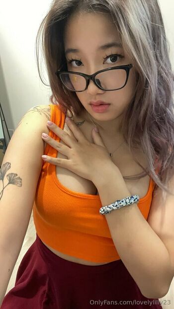 lovelylilly23