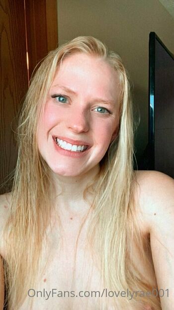 lovelyrae001