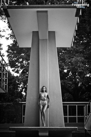 Lucette Van Beek