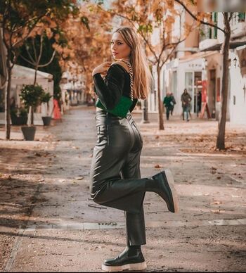 Lucy Lacht