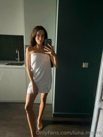 luna_mooree