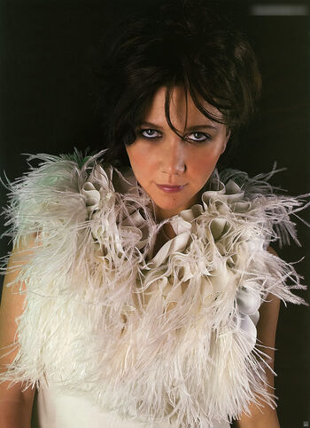 Maggie Gyllenhaal