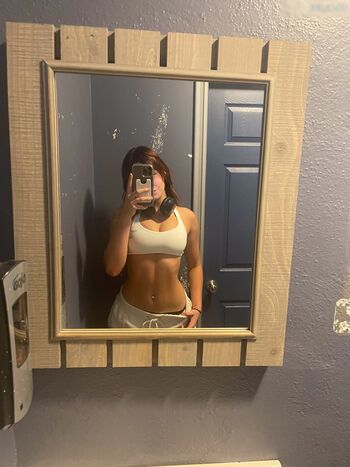 Makenzie Raine
