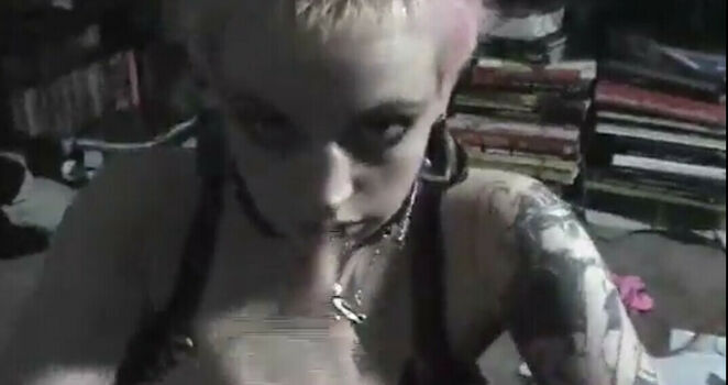 Mandy Morbid