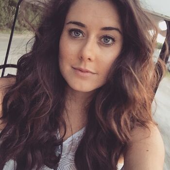 Manon Mathews