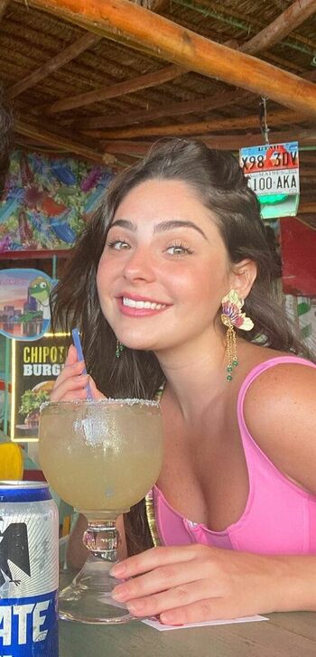 Marcela Barrozo