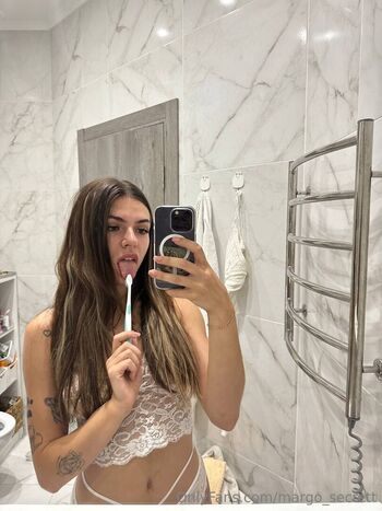 margo_secrett