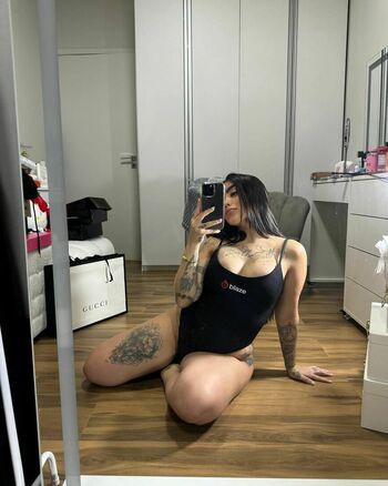 MC Mirella
