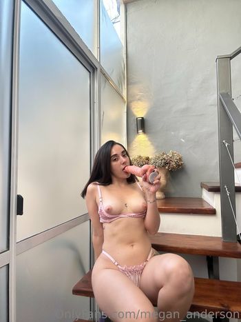 megan_anderson