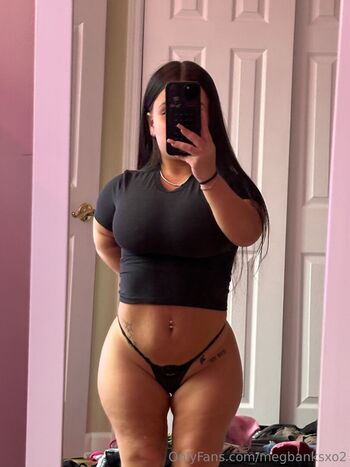 megbanksxo2
