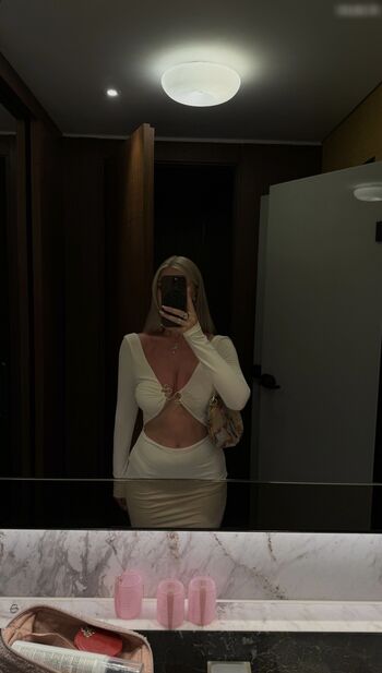 Melaniethrr