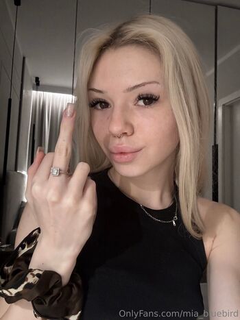 Mia_Bluebird