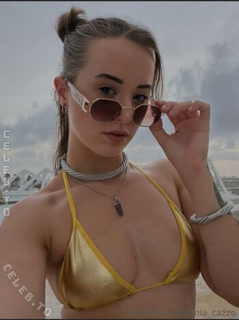 Mia Cazzo