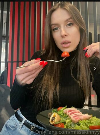 mia_meow_girl