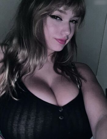 Mikahhlynn
