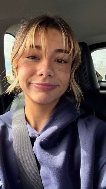 Mikayla Campinos