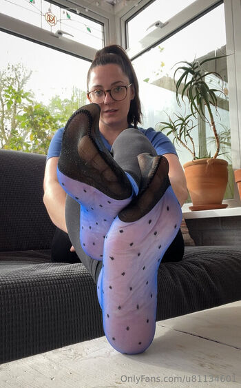 Mimisfeet1