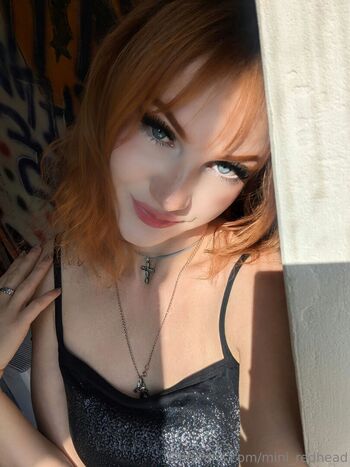 Mini_redhead